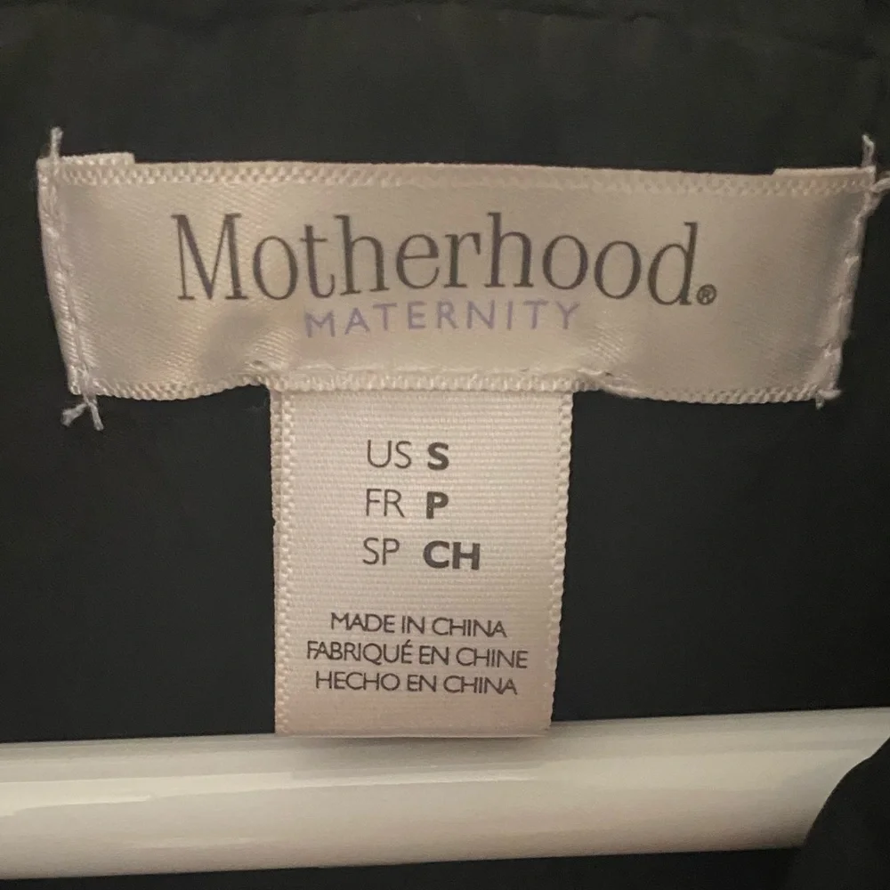 ⭐️HP⭐️Motherhood Maternity🤰🏻❄️coat - Picture 3 of 3